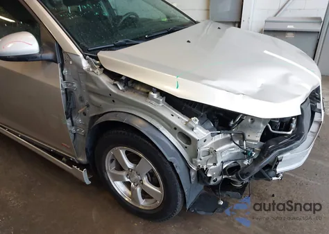 2013 Chevrolet Cruze 1Lt Auto из США, поврежденный, VIN 1G1PC5SB5D7146384